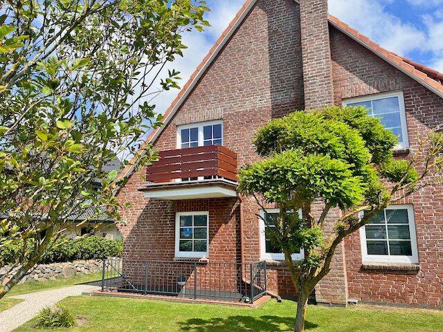 Gepflegte Wohnung mit Balkon im Süden von Westerland, 25980 Sylt