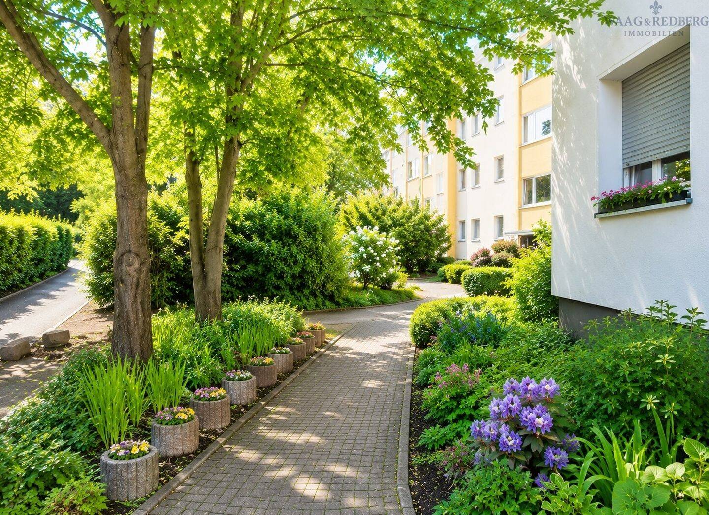 Wohnen zwischen City und Natur: Sonnige 2-Zimmer-Wohnung mit Westbalkon und Stellplatz, 13627 Berlin (Charlottenburg-Wilmersdorf)