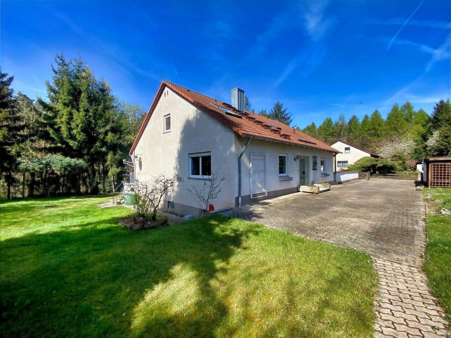 Einfamilienhaus mit viel Raum zum Wohnen und Entspannen im Grünen, 95473 Prebitz
