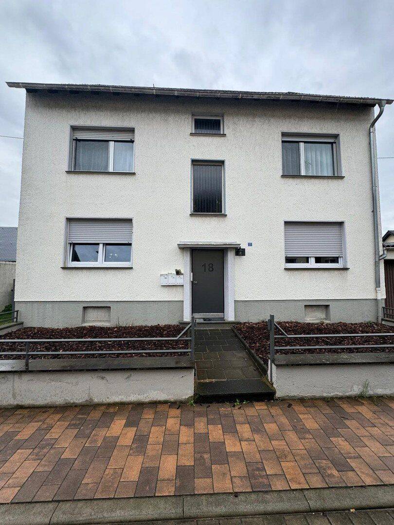 Schöne Erdgeschosswohnung mit Garten in 56645 Nickenich zu vermieten, 56645 Nickenich