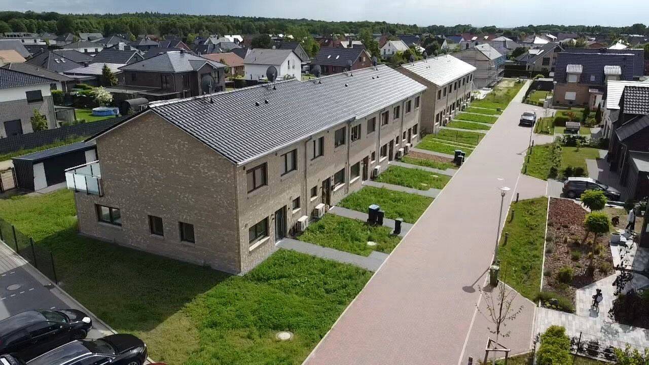 Modernes Reihenendhaus Neubau | KfW 40 | PV-Anlage | Verden, 27283 Verden (Aller)