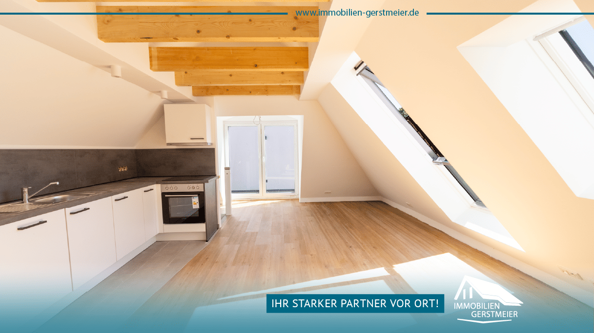 Kernsanierte, stilvolle Maisonettewohnung für Singles in der Auricher Fußgängerzone, 26603 Aurich