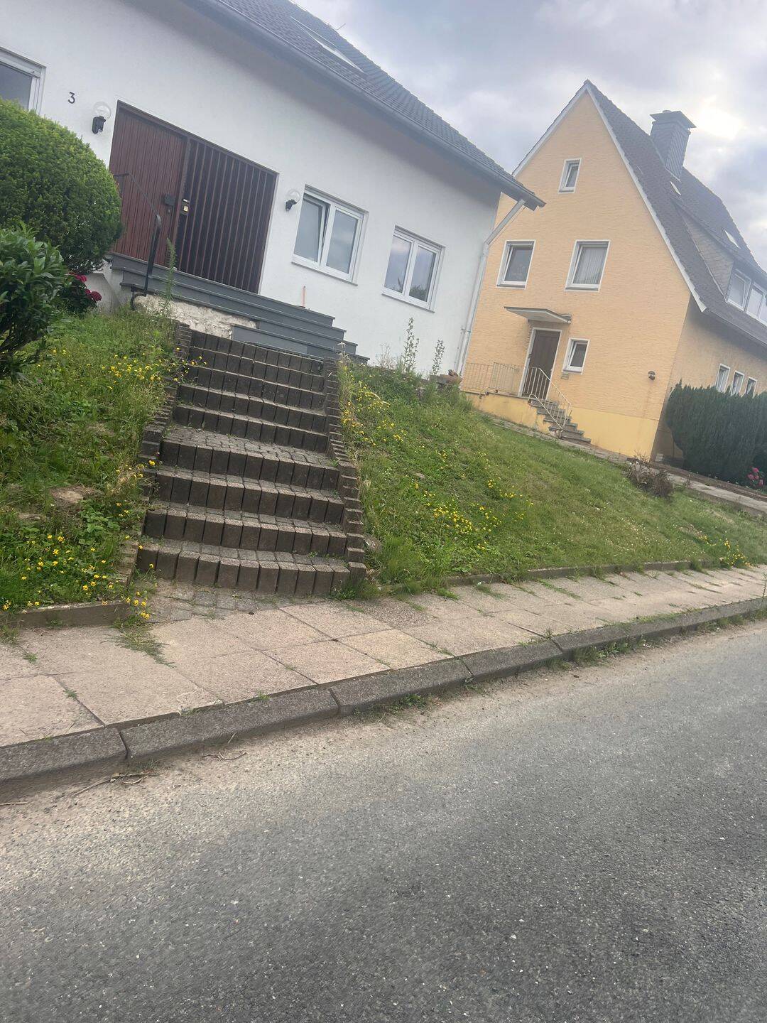 Gut gelegen bus und Bahn alle 10 min erreichbar Einkaufsmöglichkeiten sehr zentral, 33699 Bielefeld (Gräfinghagen Hillegossen Lämershagen Ubbedissen)