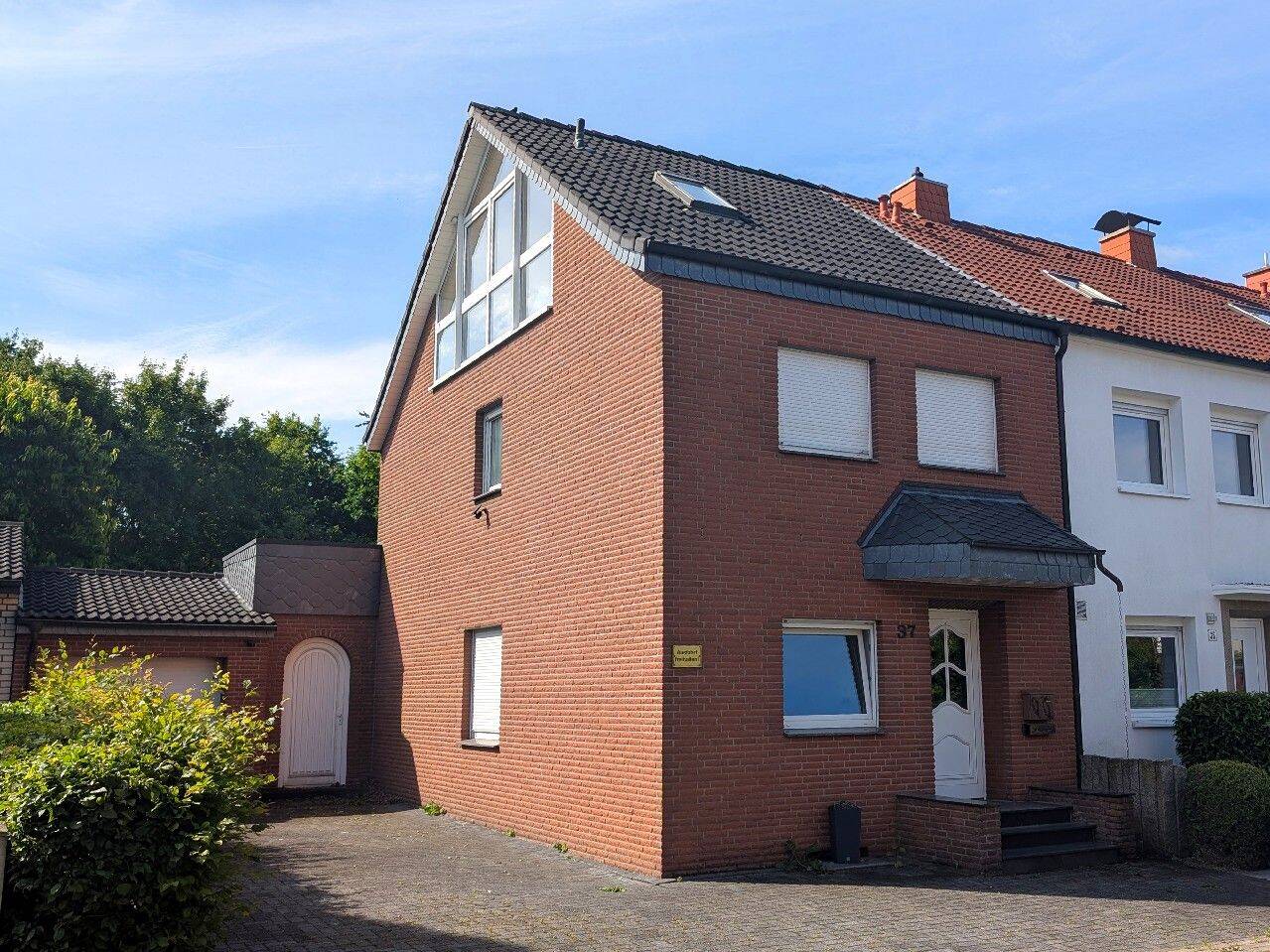 Gepflegtes Reihenendhaus in grüner City-Lage, 49088 Osnabrück (Dodesheide Gartlage Sonnenhügel)