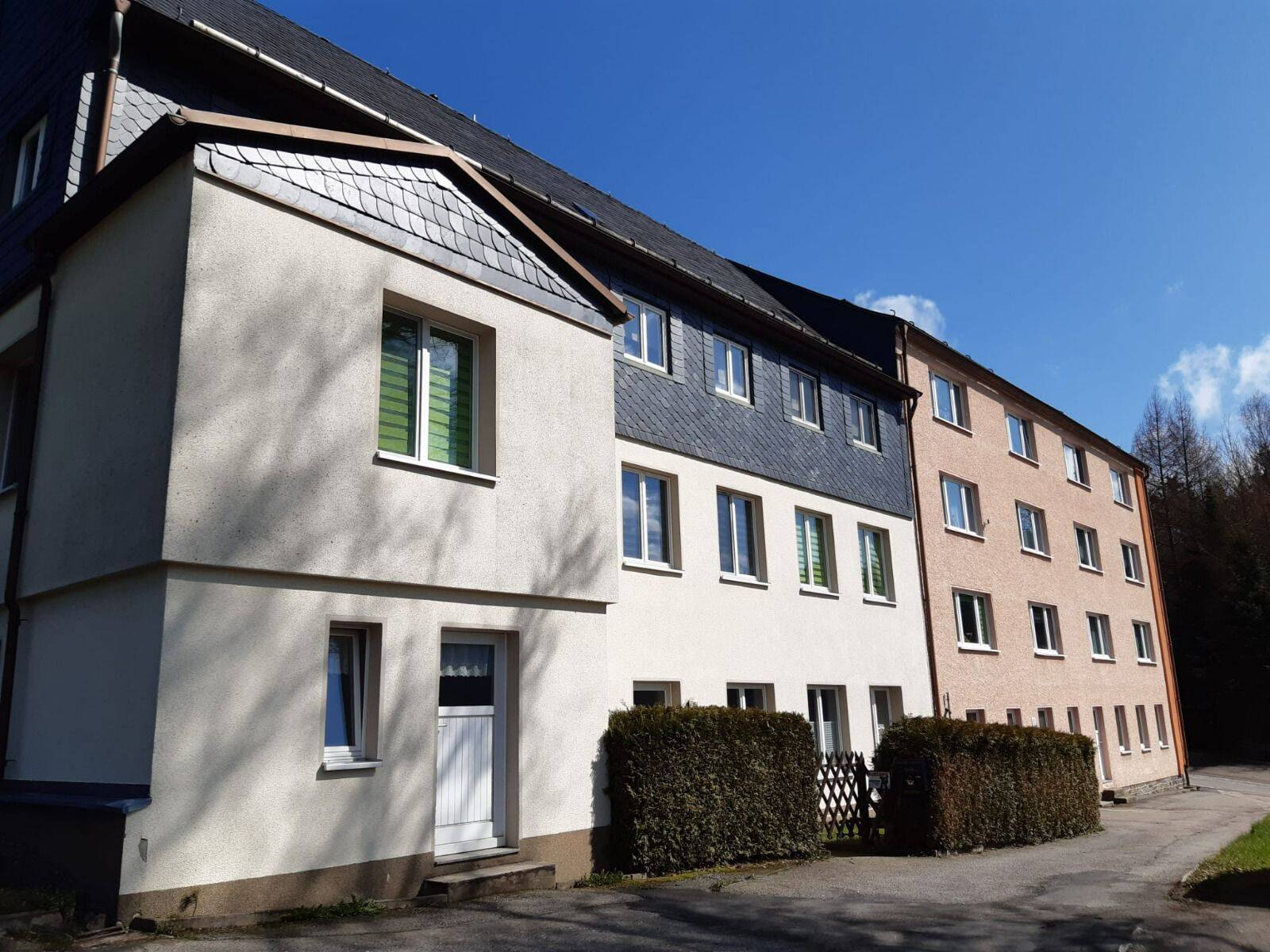 Mehrfamilienhaus mit 11 Wohneinheiten zu verkaufen, 9544 Neuhausen/Erzgeb.