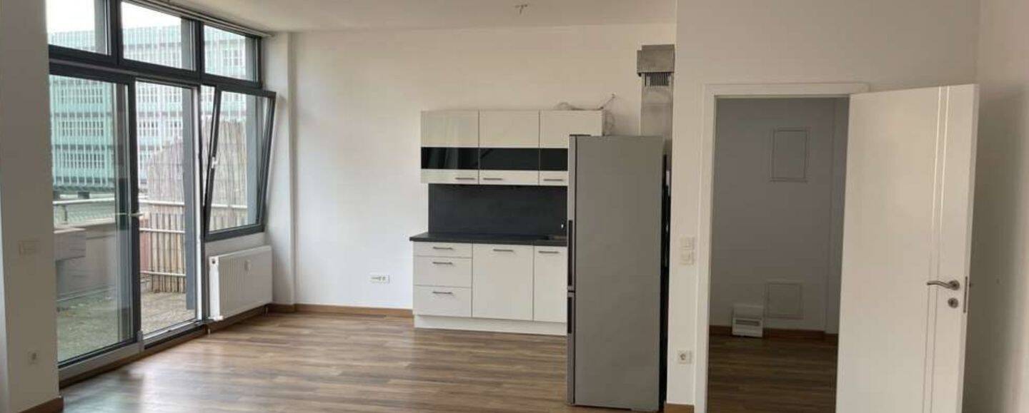 Gepflegte 2 ZKB Wohnung mit Einbauküche, 68159 Mannheim (Jungbusch Mühlauhafen Quadrate)
