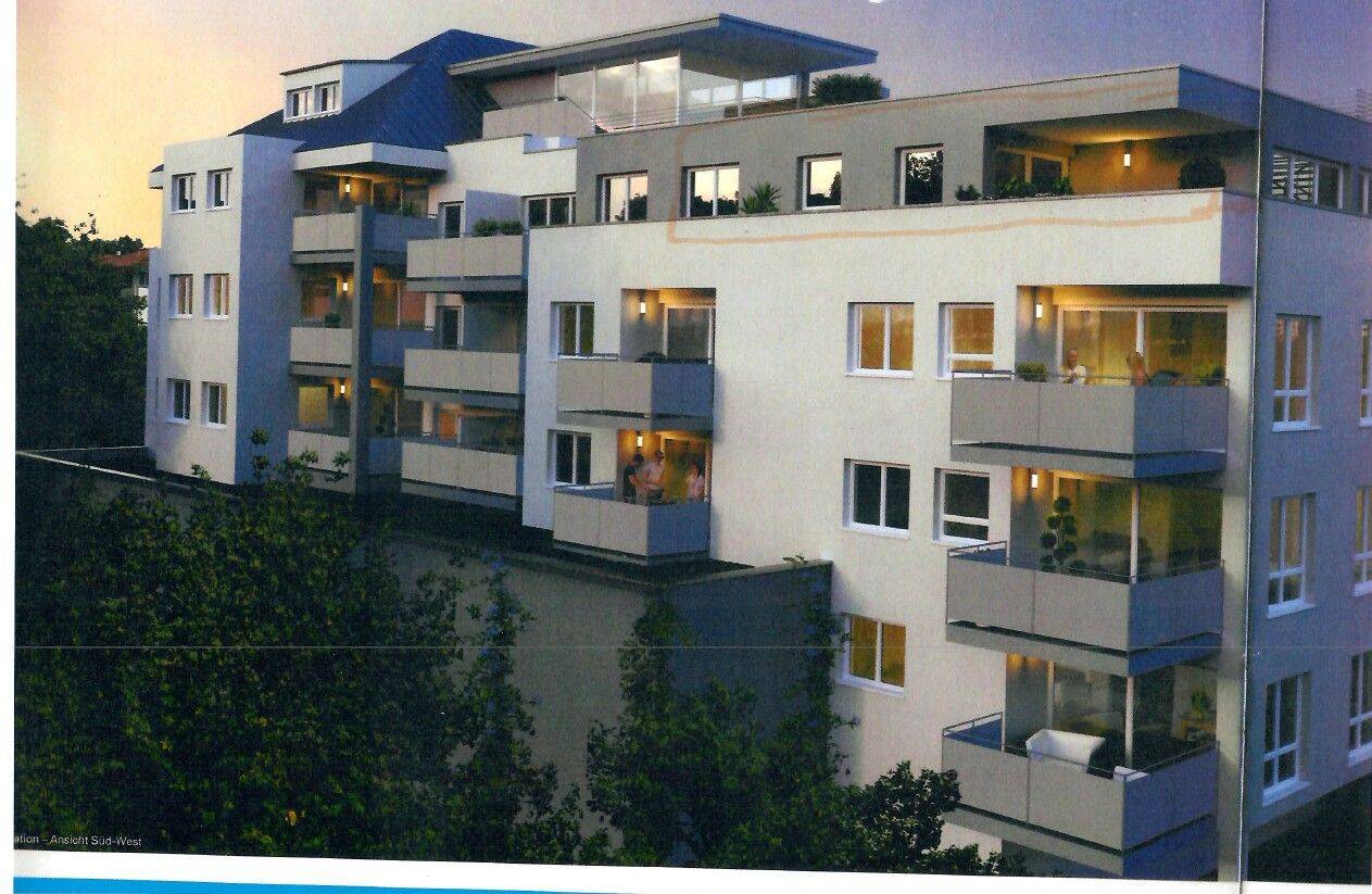 Exclusive 4-Zimmer-Wohnung mit gehobener Innenausstattung mit Balkon/Terrasse und Einbauküche in Reutlingen, 72764 Reutlingen