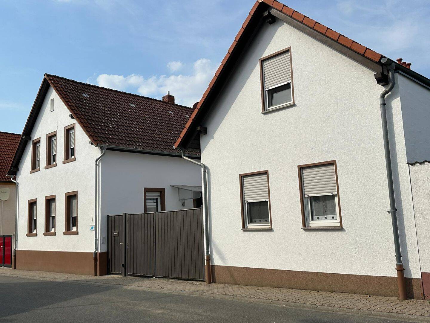 NEUER PREIS!! 2 Häuser auf einem großen Grundstück……., 63834 Sulzbach a. Main