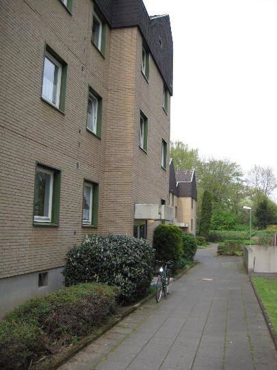 Auf gute Nachbarschaft: ansprechende 1,5 Zimmer-Wohnung (WBS), 53123 Bonn