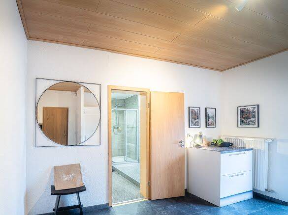 Moderne 2-Zimmer-Wohnung mit großer Dachterrasse in Konz, 54329 Konz