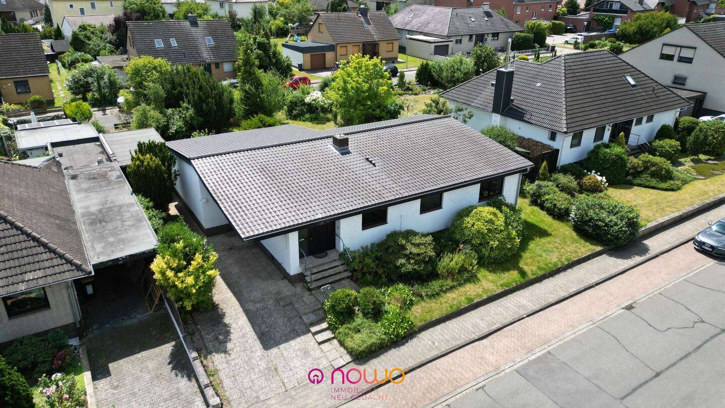 Großzügiger Bungalow auf 912 m² Eigentumsgrundstück in begehrter Wohnlage von Wolfsburg-Vorsfelde, 38448 Wolfsburg