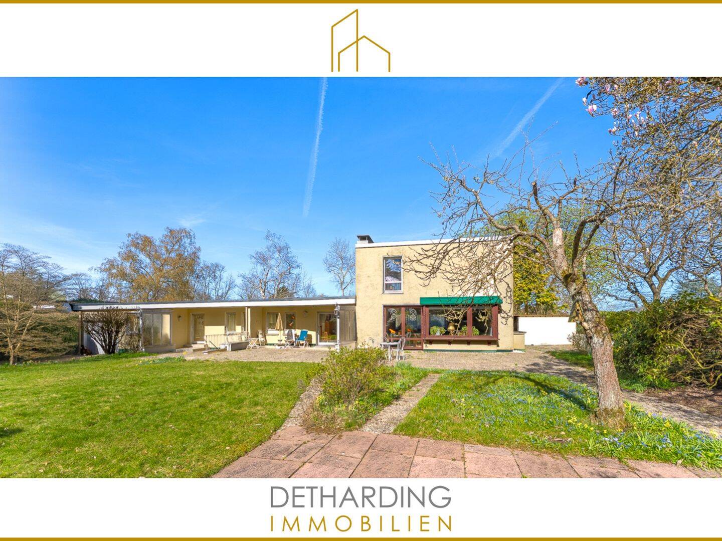 Designklassiker mit viel Potenzial: Bungalow am Bergpark, 34131 Kassel (Bad Wilhelmshöhe Brasselsberg Kirchditmold)