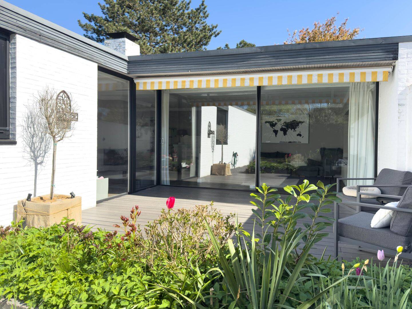 Neutra-Bungalow – Architektur, Licht und Lebensqualität auf einer Ebene, 25451 Quickborn