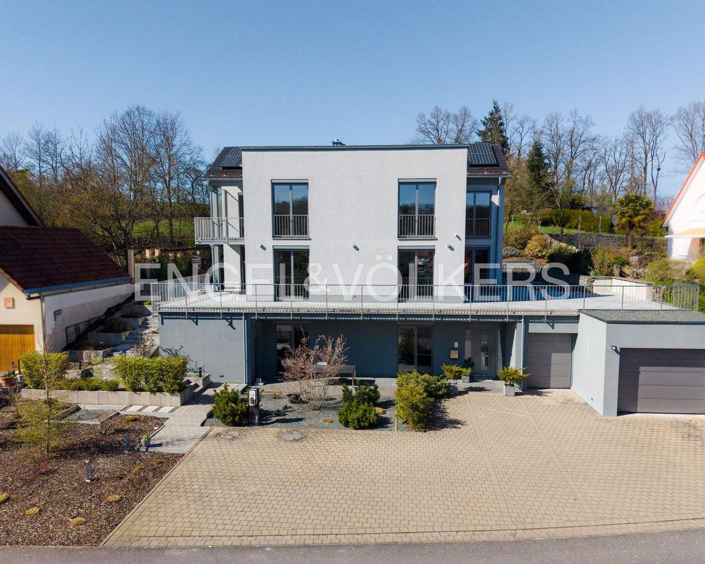 Luxuriöses Traumhaus auf drei Ebenen – Moderne Architektur in Perfektion, 96191 Viereth-Trunstadt