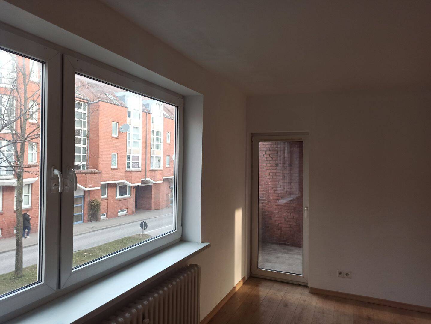 Helle 2,5 Zi Wohnung, 24143 Kiel (Gaarden-Ost Gaarden-Süd)