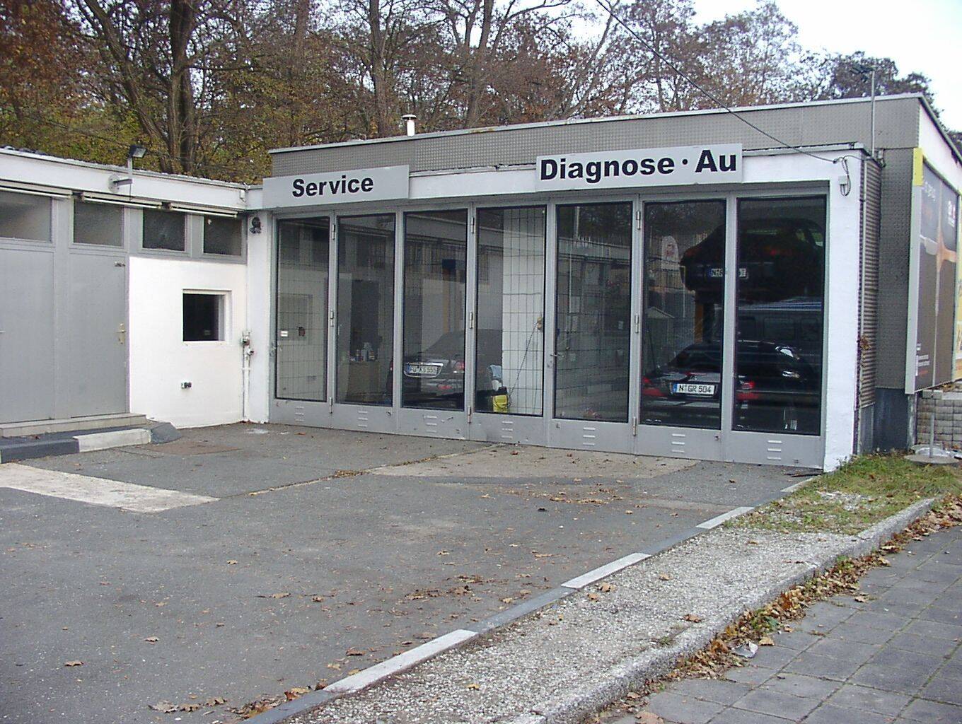 KFZ-Werkstatt, 90469 Nürnberg (Falkenheim Gartenstadt Kettelersiedlung Langwasser Rangierbahnhof)