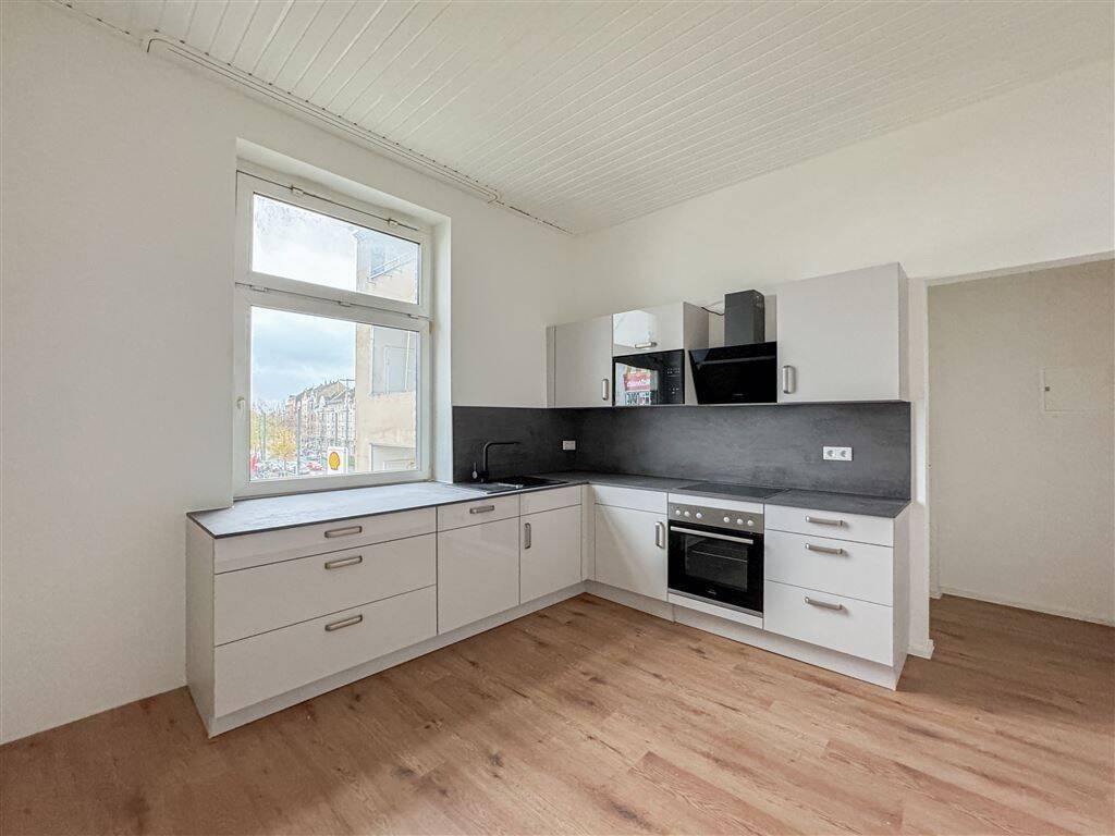 Kernsanierte 1-Zimmer-Wohnung mit Küche u. Waschmaschine, 40233 Düsseldorf (Flingern Nord Flingern Süd Lierenfeld Oberbilk Stadtmitte)