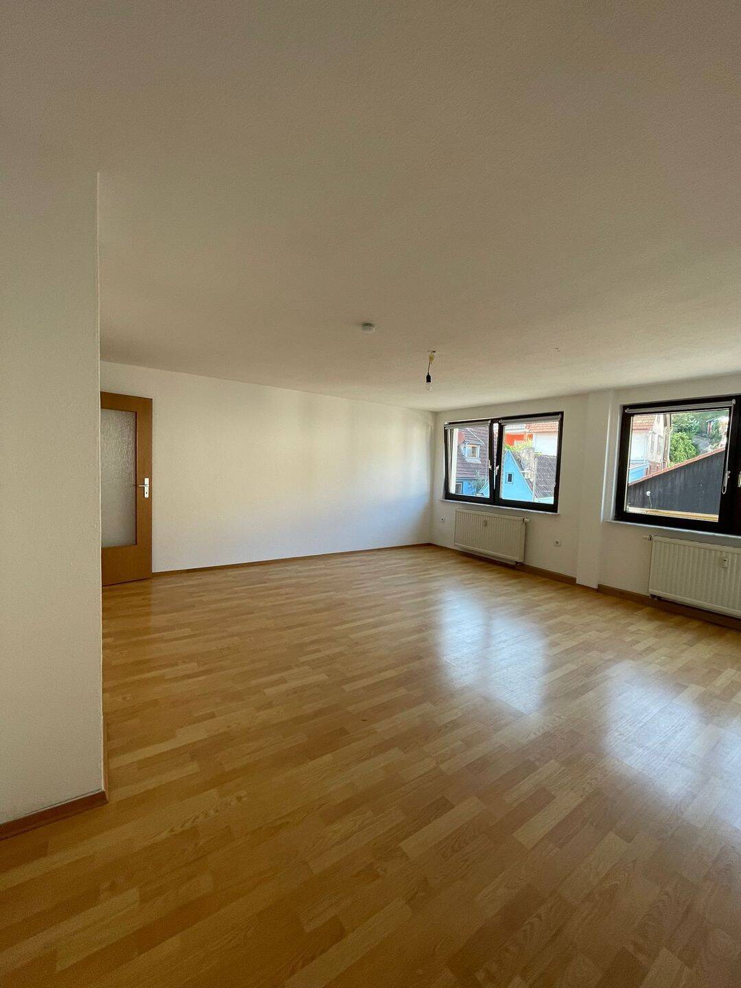 Großzügige 3-Zimmer Wohnung in Neustadt am Main, 97845 Neustadt a. Main