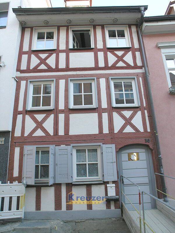 Innenstadtlage * Herzig * Gut vermietet – Fachwerk-Stadthaus in mitten von Ravensburg !, 88212 Ravensburg