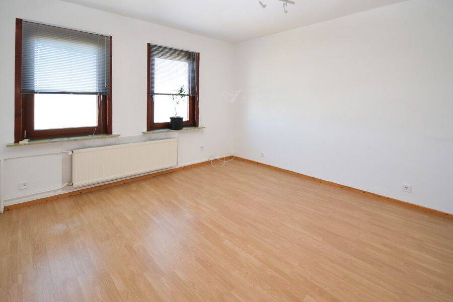image-72494931