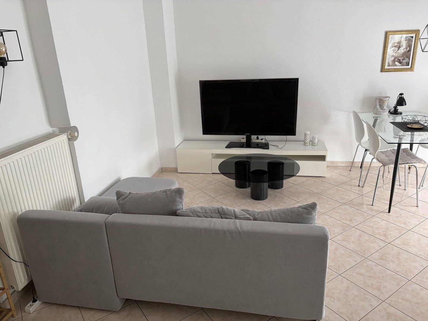 Charmante 2-Zimmer-Wohnung in Frankfurt-Bockenheim mit Top-Lage, 60486 Frankfurt am Main (Bockenheim Gallus Rödelheim Westend-Süd)