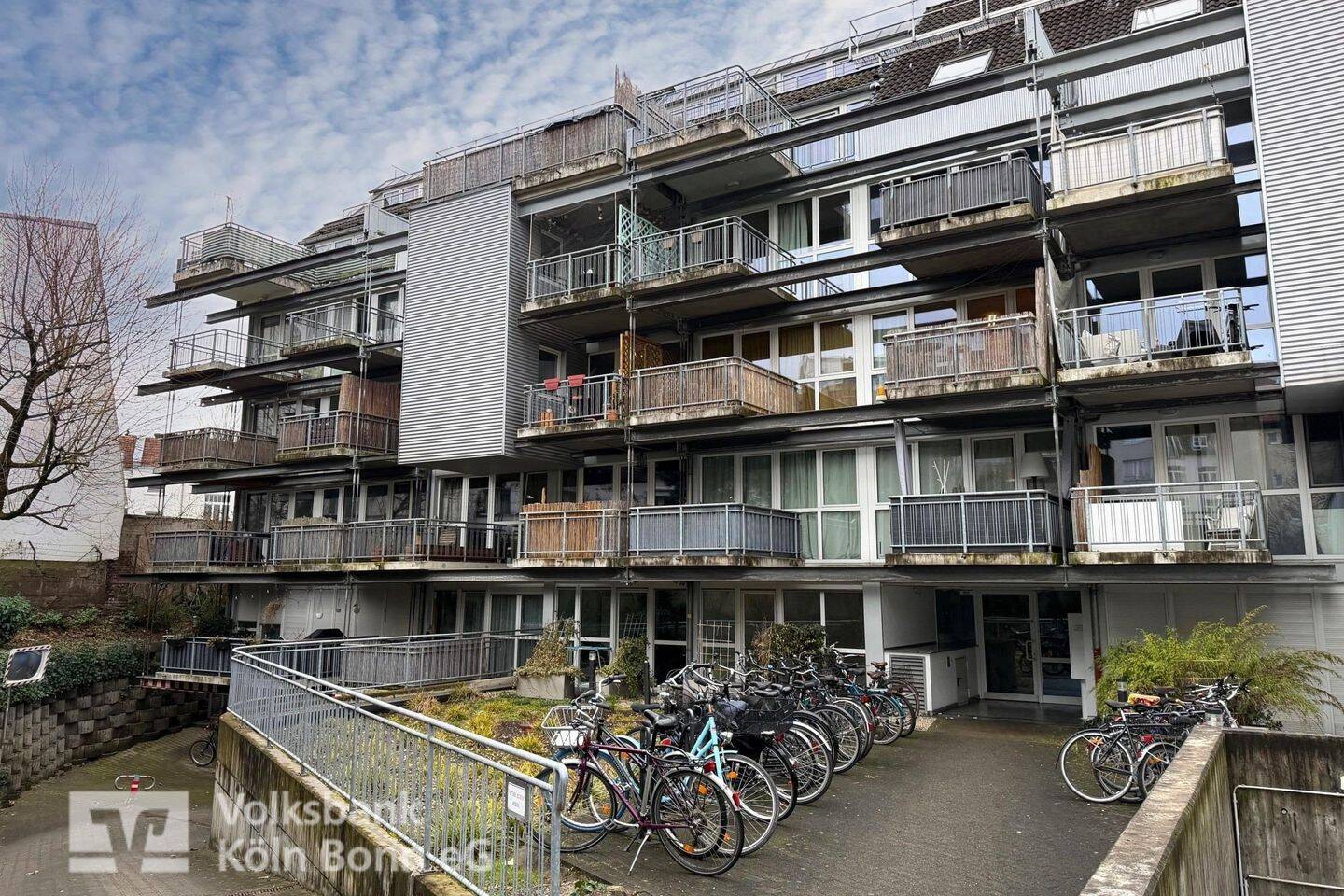 Neustadt-Süd, Gepflegte 2-Zimmer-Weohnung und TG-Stellplatz in Bestlage, 50677 Köln (Innenstadt-Süd Altstadt-Süd Neustadt-Süd)