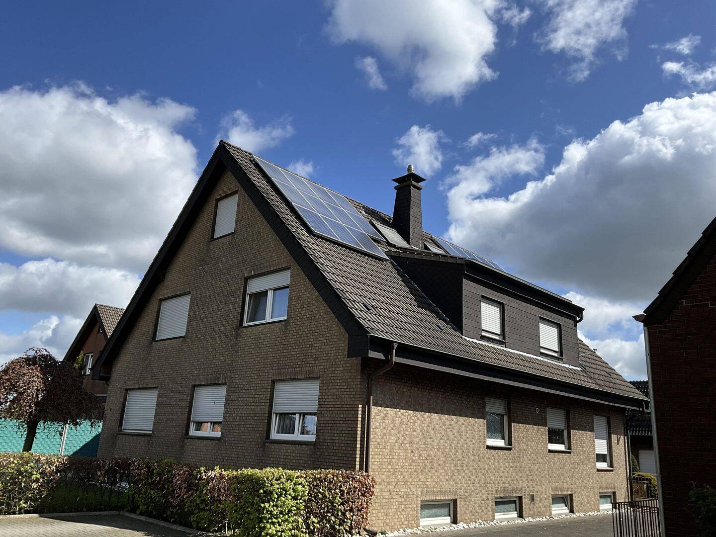 Ein Zuhause, das mit Ihrer Familie wächst – Großzügiges Zweifamilienhaus mit Traumgrundstück in Selm, 59379 Selm