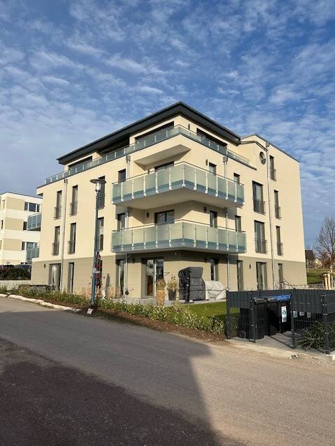 3.06 große, helle Drei-Raum-Wohnung in Heide Süd, 6120 Halle (Saale) (Dölau Heide Nord Heide Süd Kröllwitz Lettin)