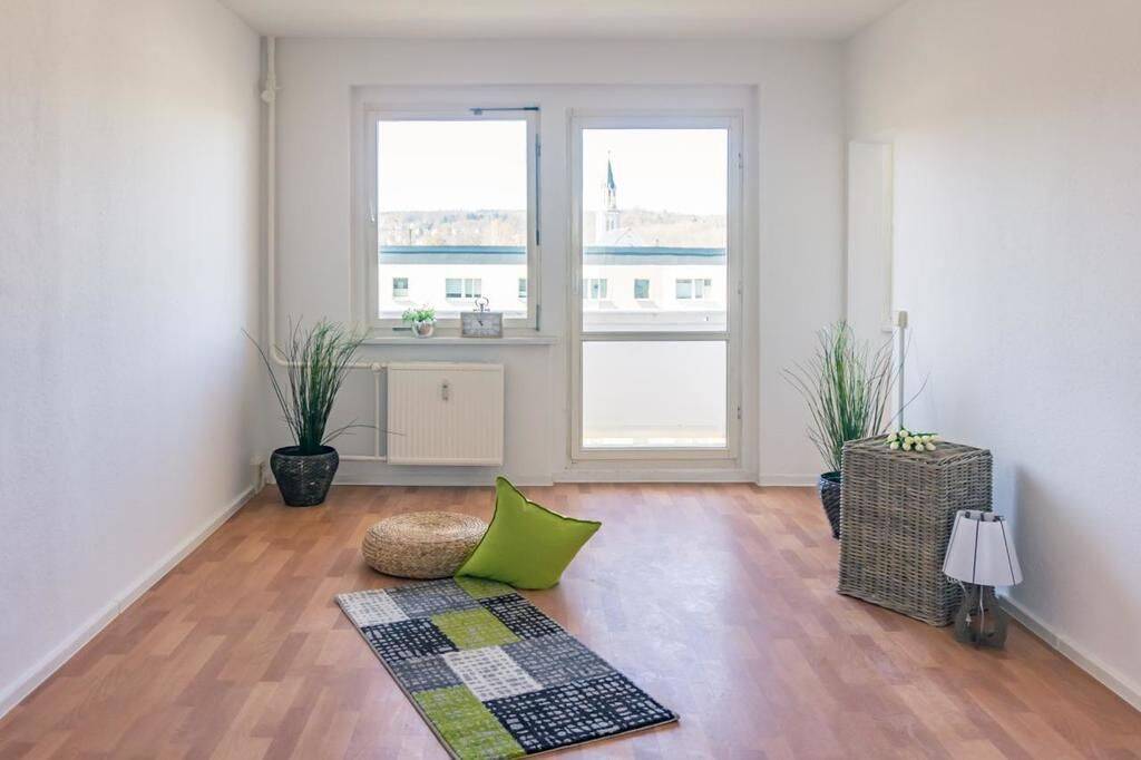 Familienwohnung mit Balkon in Rabenstein, 9117 Chemnitz (Rabenstein Reichenbrand Rottluff Siegmar)