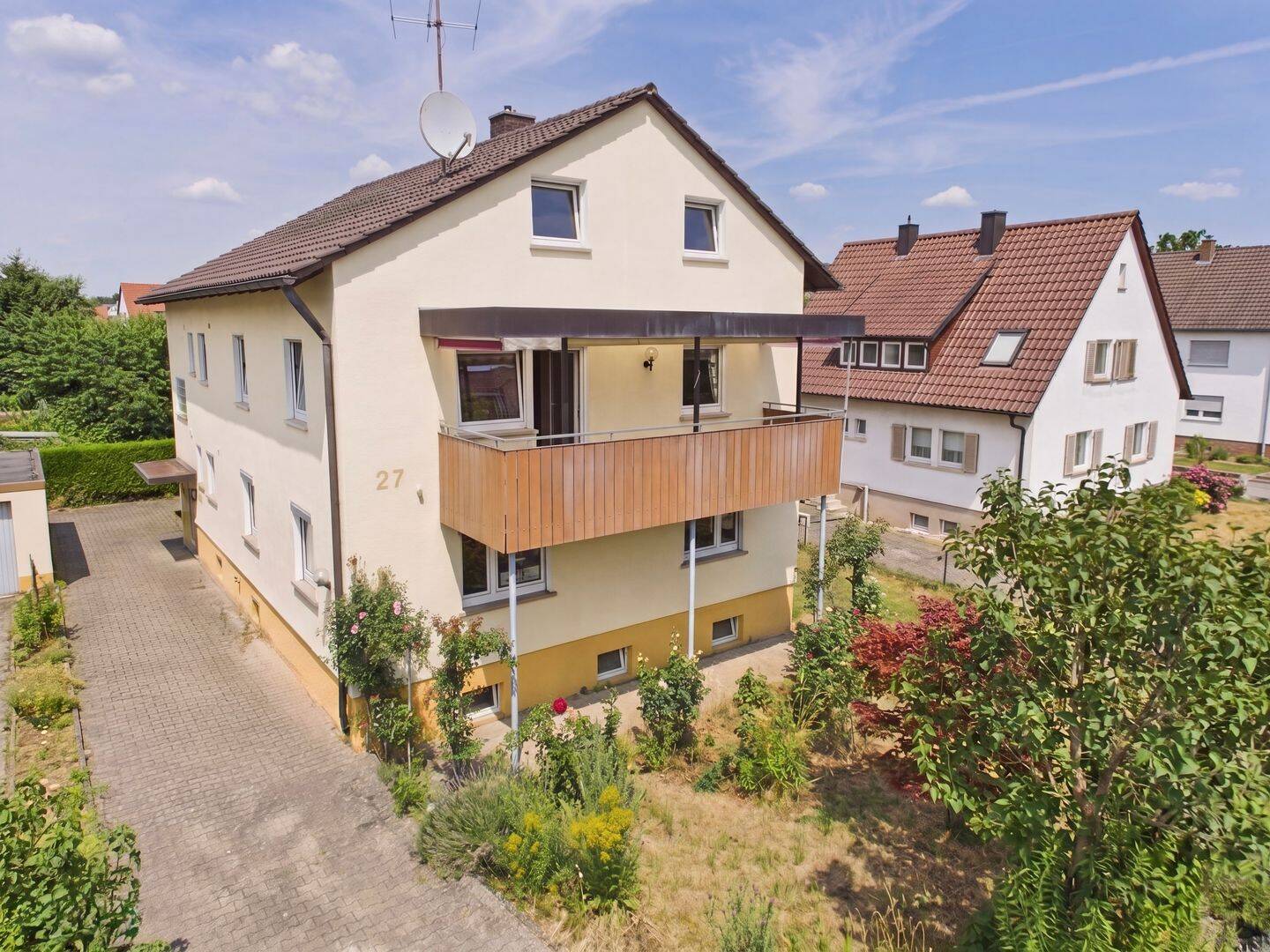 Großzügiges Zweifamilienhaus mit Garten & Ausbaureserve – für Familien & Mehrgenerationen, 71706 Markgröningen