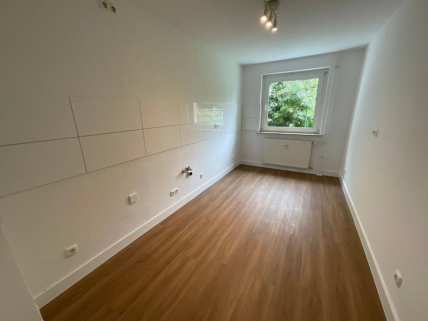 Frisch renoviert und bezugsfertig!, 42855 Remscheid (Innen Lüttringhausen Nord Süd West)