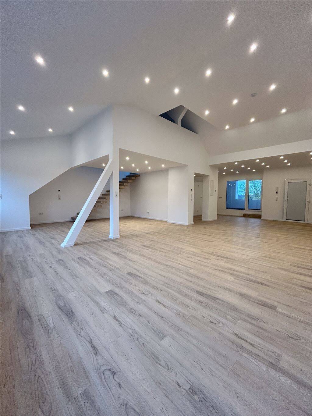 Luxuriöses Penthouse mit Galerie und großzügigem Wohnkonzept, 45964 Gladbeck