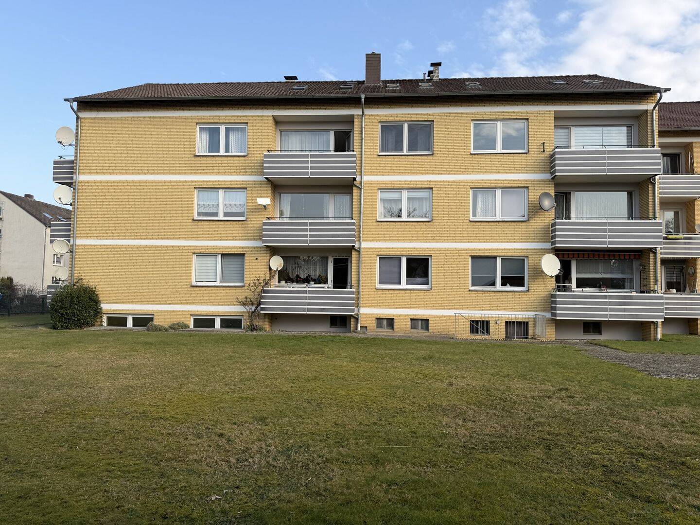 Solides Mehrfamilienhaus in Lotte-Wersen mit langfristiger Perspektive, 49504 Lotte