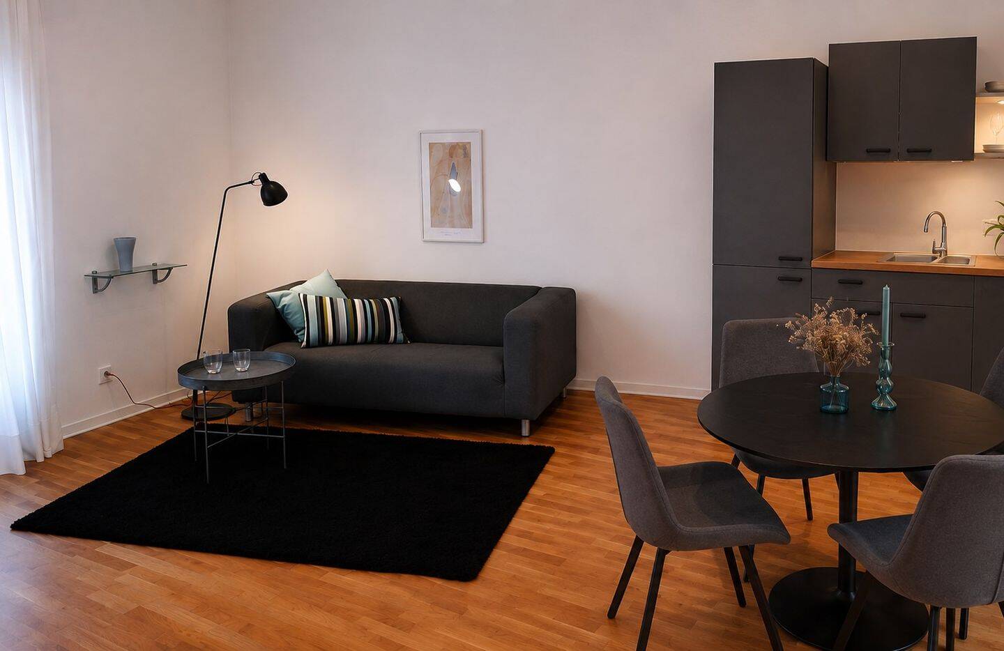 Modernes Apartment in Uni-Nähe, 40591 Düsseldorf (Eller Holthausen Oberbilk Wersten)