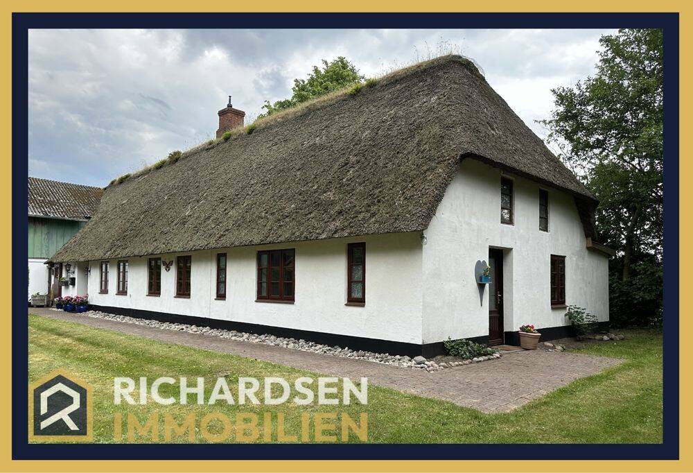 Resthof unter Reet mit zwei Wohneinheiten in ruhiger Lage in Humptrup, 25923 Humptrup