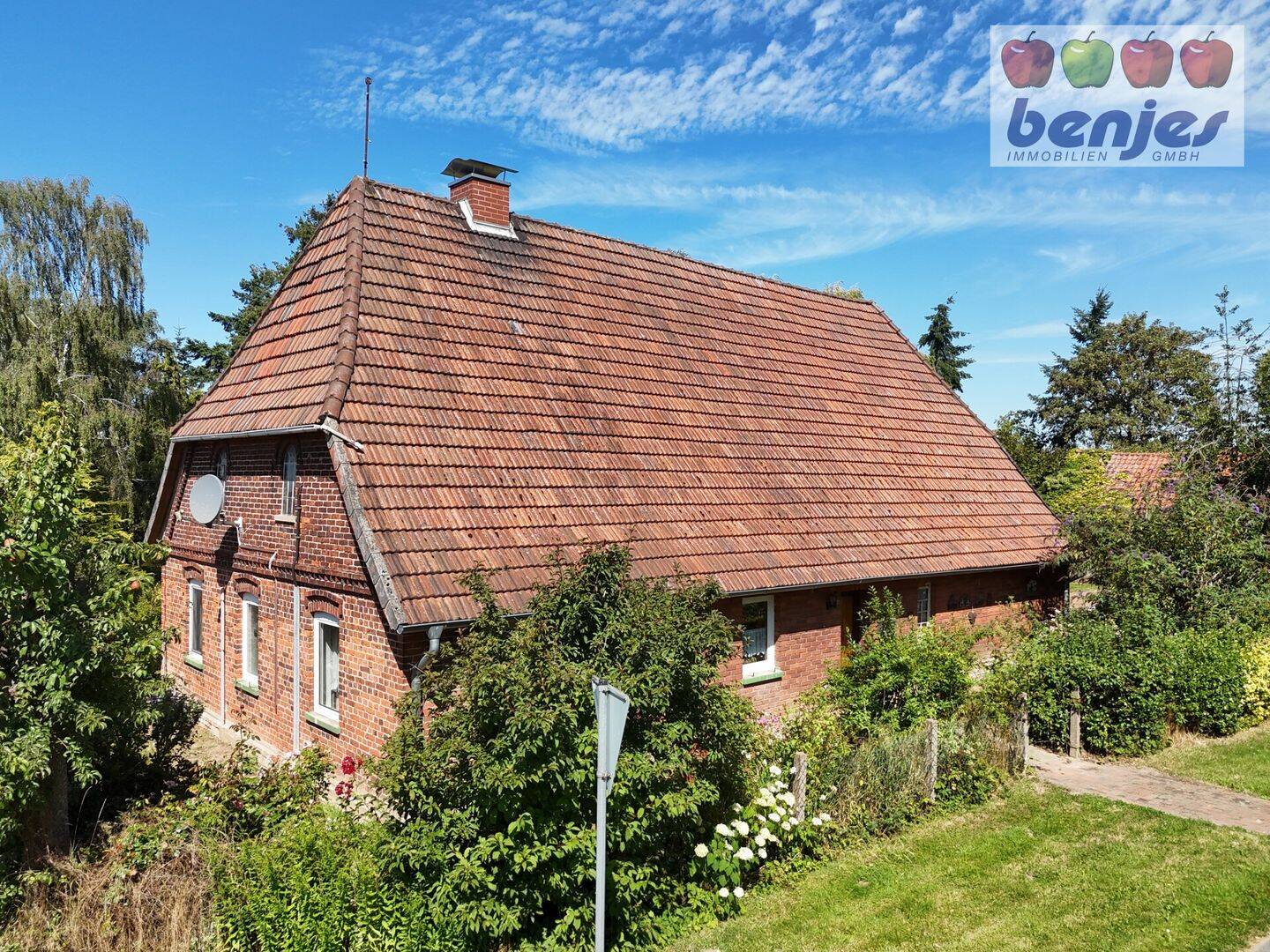 Rückzugsort im Grünen: Stilvolles Bauernhaus wartet auf Ihre kreativen Ideen!, 27318 Hilgermissen