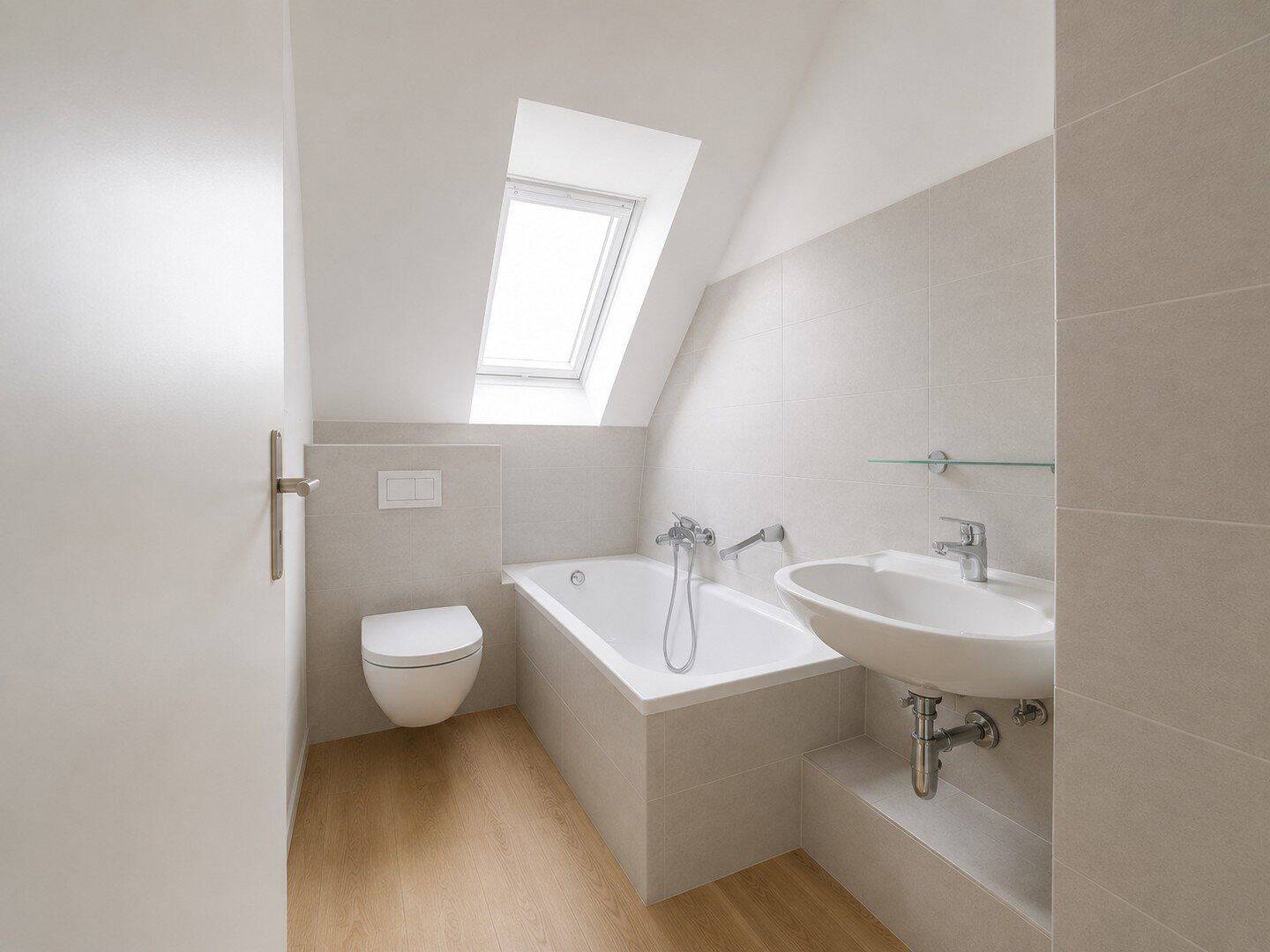 Frisch modernisierte 2-Zimmer-Dachgeschosswohnung mit Einbauküche in Bochum-Wattenscheid, 44866 Bochum (Günnigfeld Leithe Sevinghausen Wattenscheid Westenfeld)