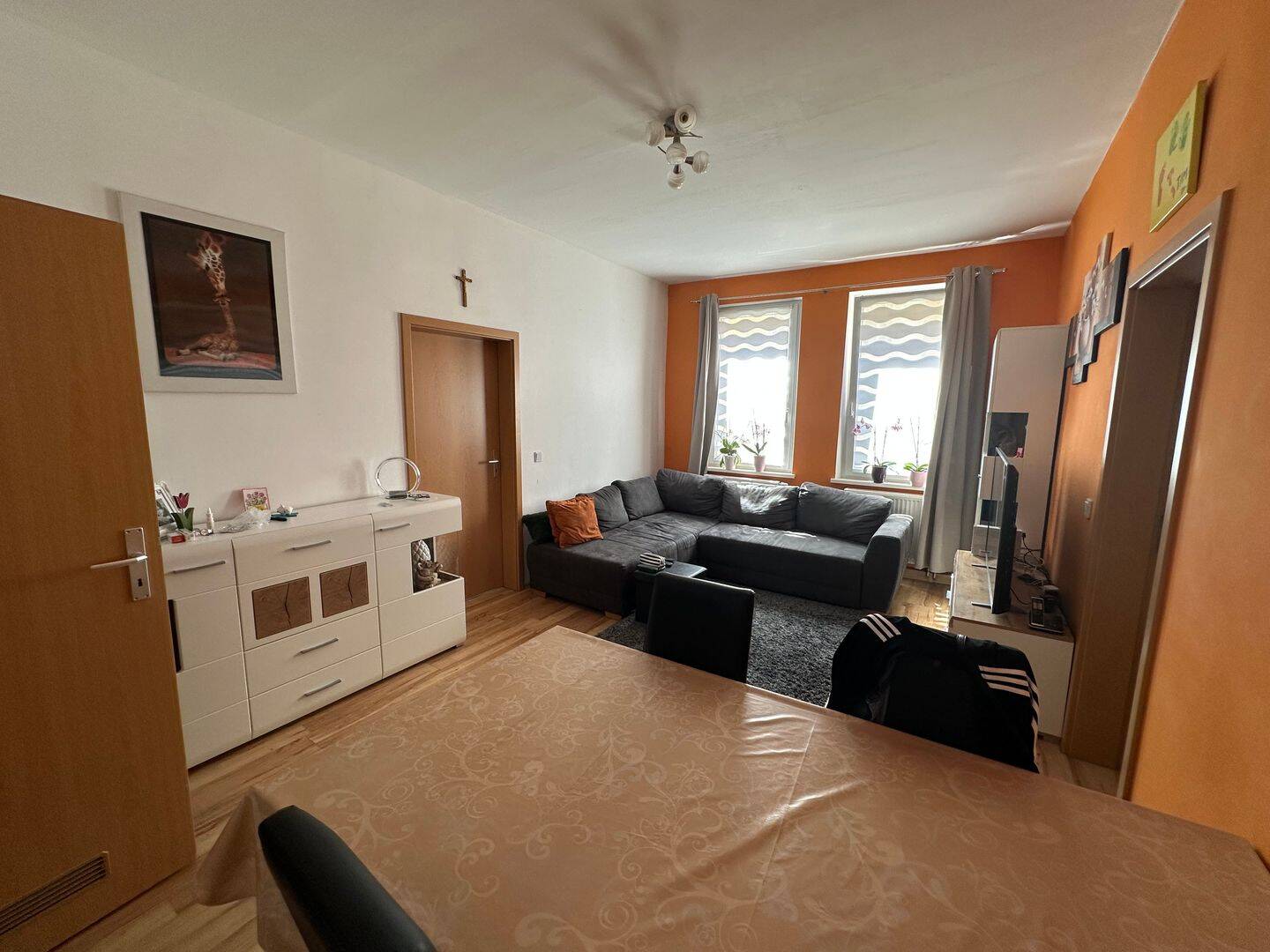 Ab 01.11.: Sanierte 4-Zimmer-Wohnung im sanierten Altbau, sehr ruhig gelegen und dennoch zentral, 90459 Nürnberg