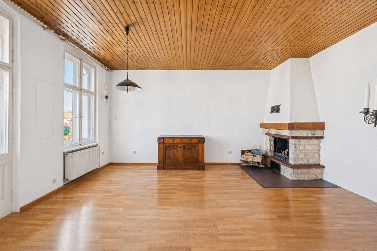 3-Zimmer Altbauklassiker mit Kamin, Balkon und Raum zu individuellen Gestaltung, 12161 Berlin (Steglitz-Zehlendorf Friedenau Steglitz)