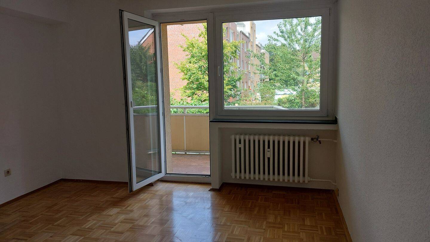 Helle Zweiraumwohnung mit Balkon im I.OG, 45139 Essen (Frillendorf Huttrop Ostviertel Südostviertel)