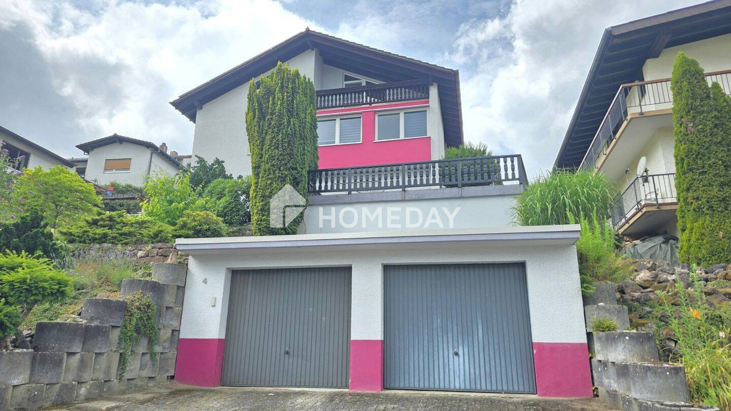 EFH mit Einliegerwohnung: Viel Raum für Familie mit Garten, PV-Anlage und Luftwärmepumpe, 67714 Waldfischbach-Burgalben