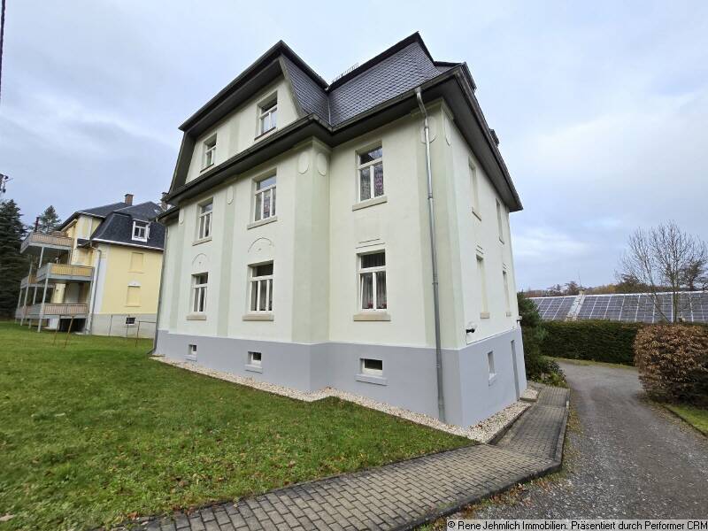 8 gepflegte 2-Raum-Wohnungen, moderne Heizung, ruhige Lage nahe Augustusburg, 9573 Leubsdorf