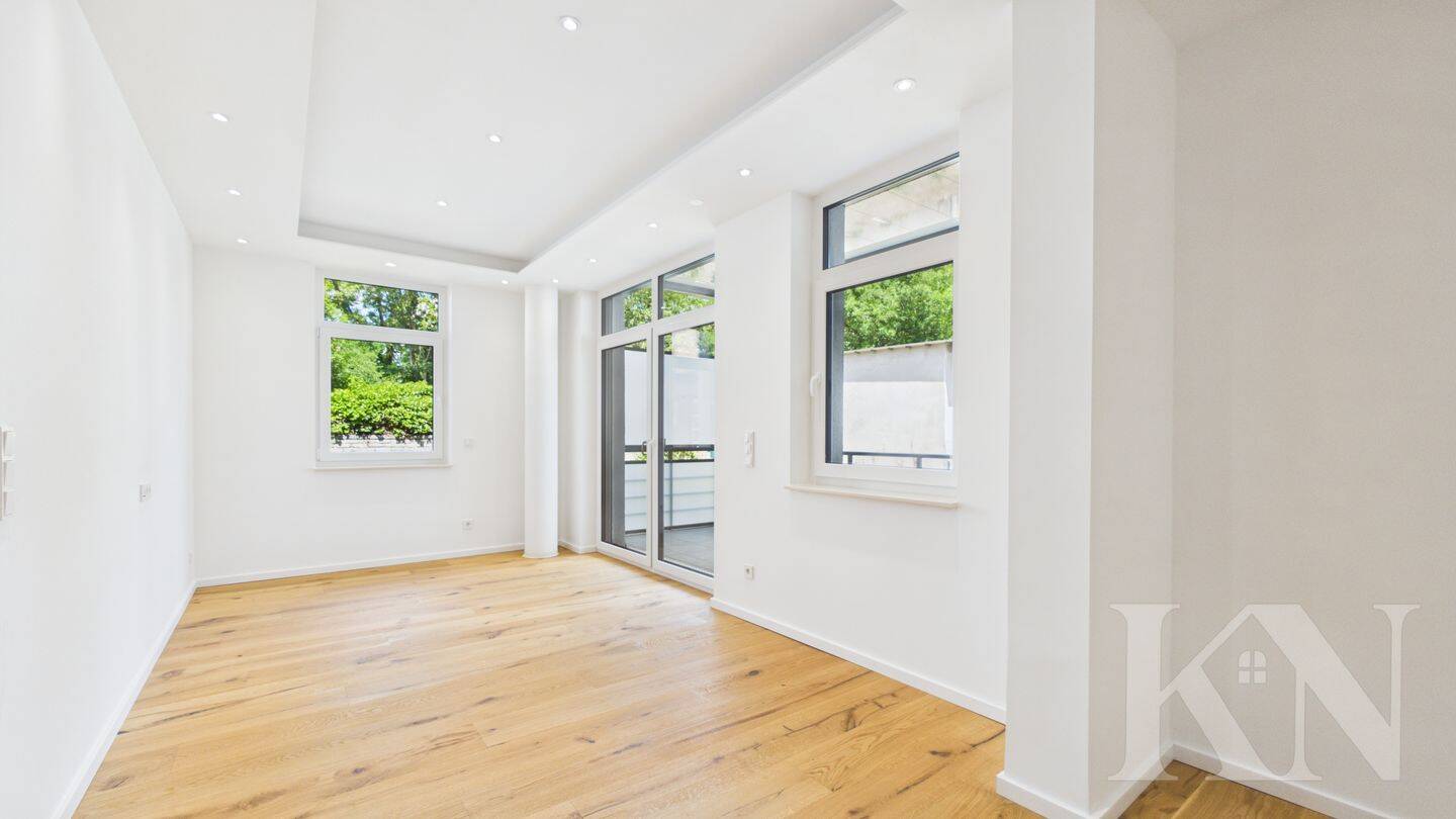 Moderne 3-Zimmer-Wohnung mit Balkon und offenem Wohnbereich, 66130 Saarbrücken