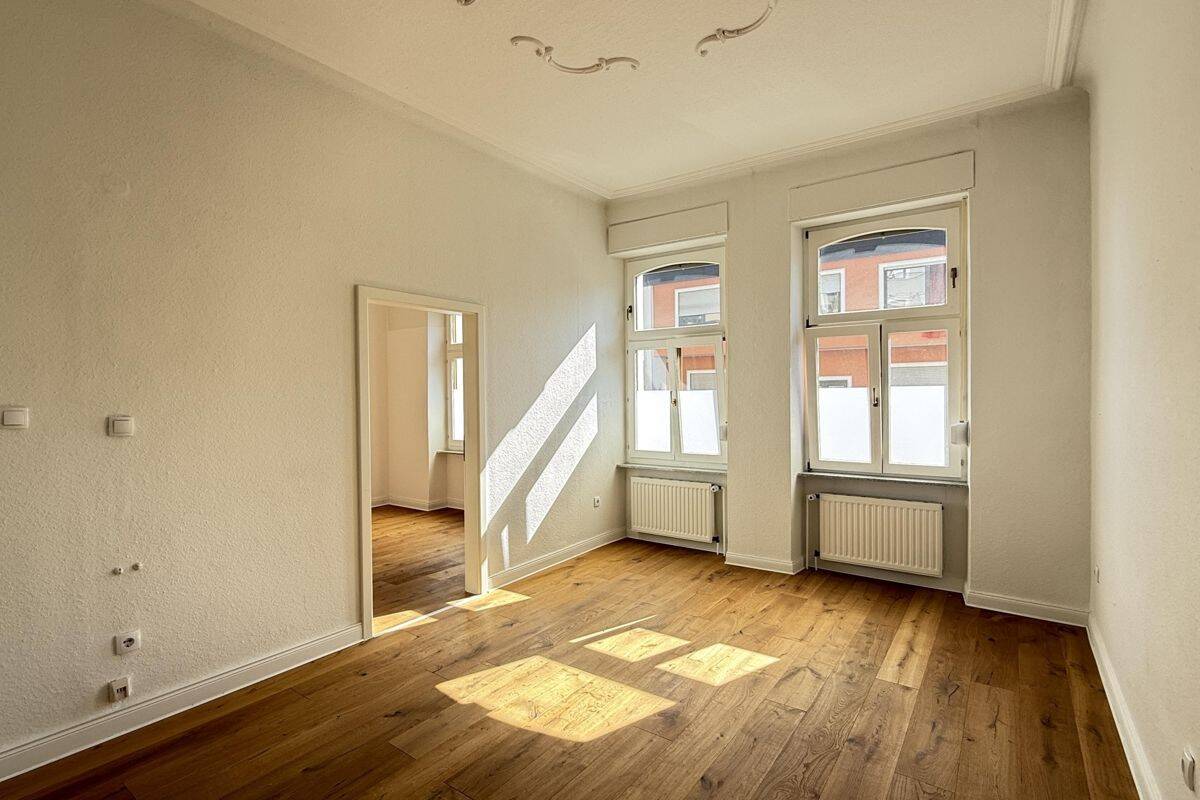 Fußläufig zur City und Hauptbahnhof – Charmante Eigentumswohnung in Trier-Ost, 54295 Trier