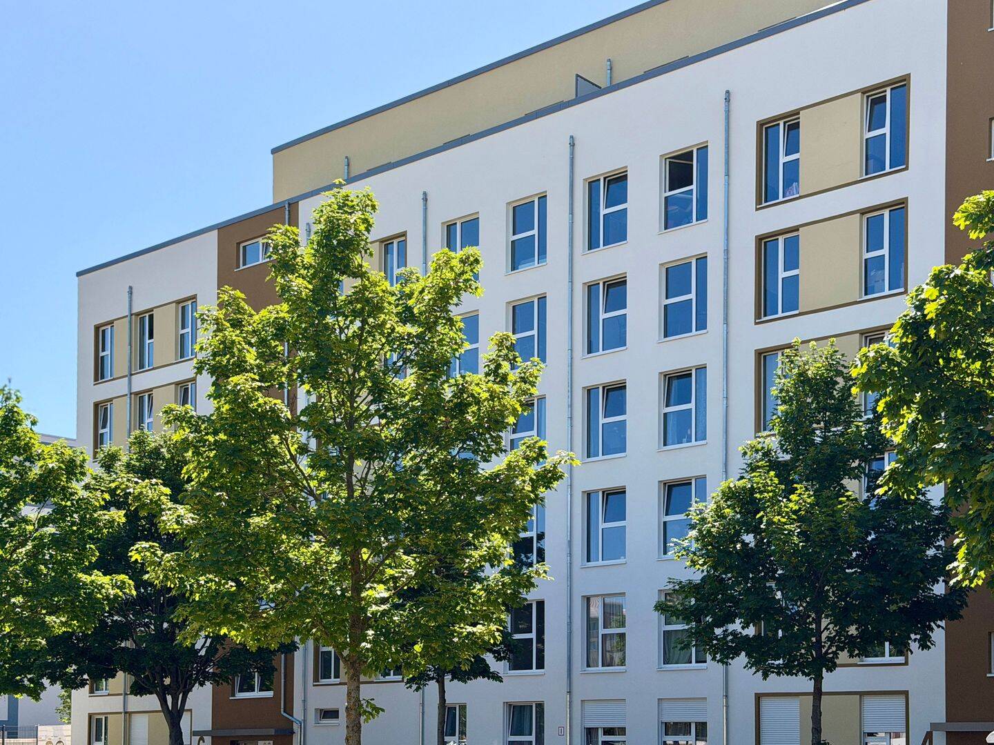 Komfortable und moderne 3 Zimmer Wohnung mit Balkon, 13055 Berlin (Lichtenberg Hohenschönhausen Alt-Hohenschönhausen Hohenschönhausen)