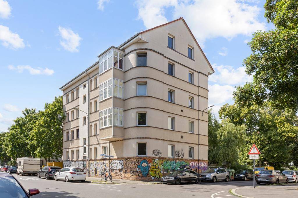 Dreiraumwohnung mit Loggia – vermietet – provisionsfrei – SOMMERAKTION: Erstattung Notargebühren, 4277 Leipzig (Connewitz Marienbrunn)