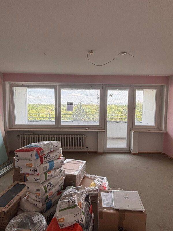 Ihr neues Zuhause: Hochwertig renoviert, hell und mit traumhaftem Blick, 80939 München (Milbertshofen-Am Hart Schwabing-Freimann)
