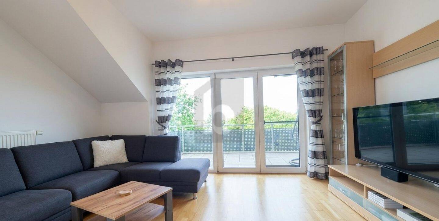 LOFTFEELING: HOHE DECKEN & BARRIEREFREIER ZUGANG, 89567 Sontheim an der Brenz