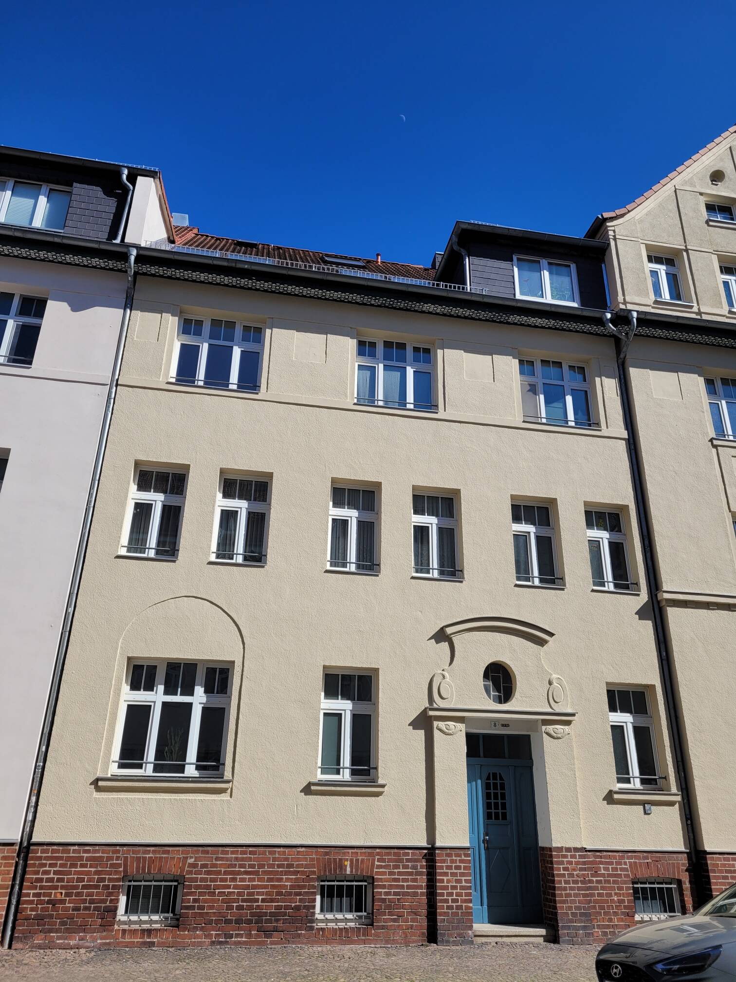 Geräumiges WG-Zimmer in Großzschocher – in der Nähe vom Cospudener See, 4249 Leipzig (Großzschocher Hartmannsdorf-Knautnaundorf Knautkleeberg-Knauthain Lausen-Grünau)