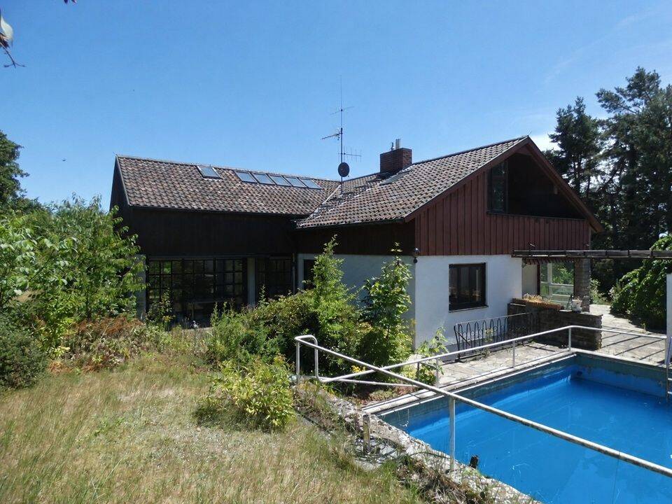 Villenähnliches Wohnen in bester Südhanglage – Großzügiges Anwesen mit einzigartigem Potenzial, 91550 Dinkelsbühl